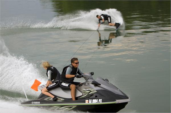 best waverunner for tubing